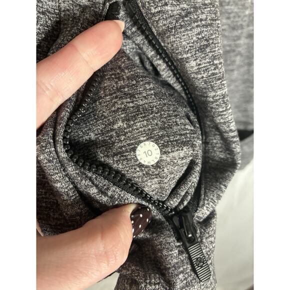 Lululemon DEFINE JACKET Size 10 LUON Heathered Gray W4557S Athletic Sculpting - Picture 2 of 8